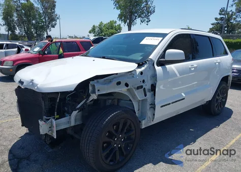 2020 Jeep Grand Cherokee Altitude 4X2 from USA, damaged, VIN 1C4RJEAG1LC170576